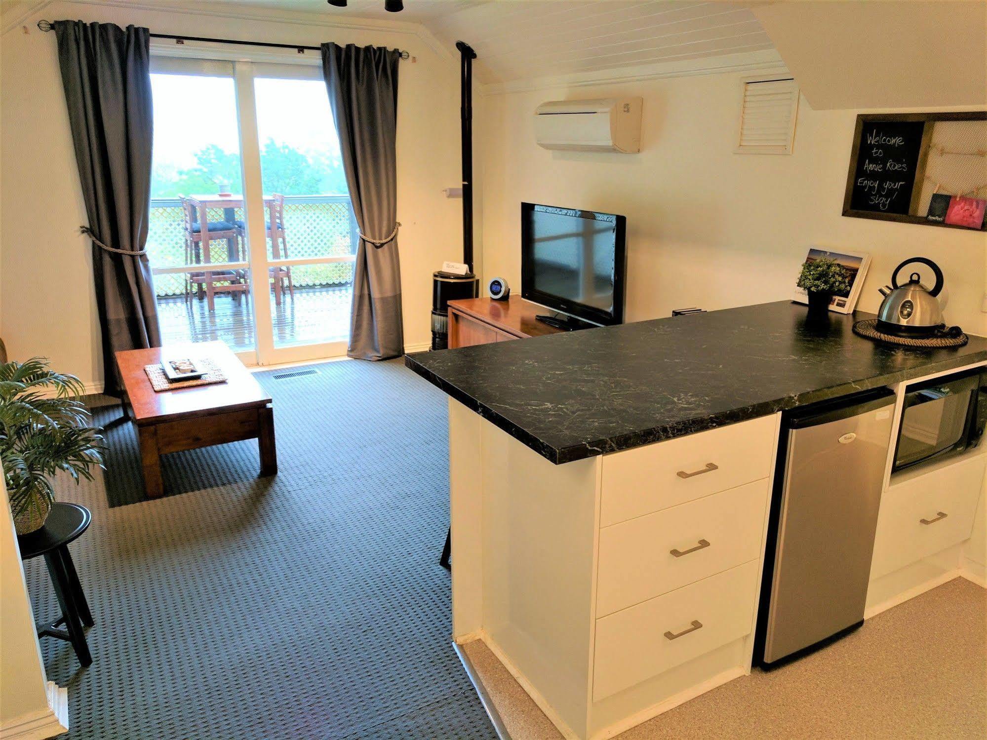 Annie Roes Luxury B&B Bend of Islands 외부 사진